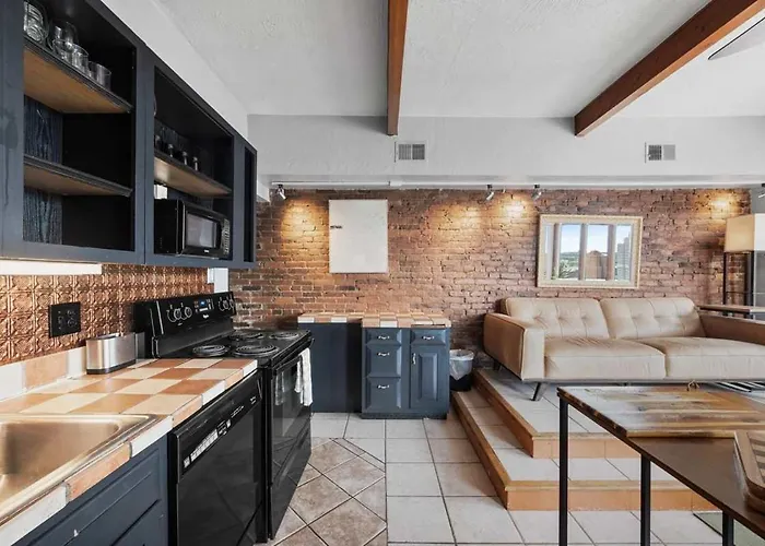 Apartment Breathtaking View 1 Bed Stylish & Serene *